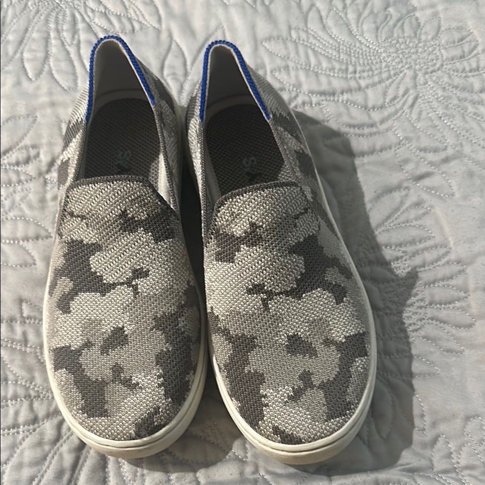 Kid’s Gray Camouflage Slip-On Rothy’s